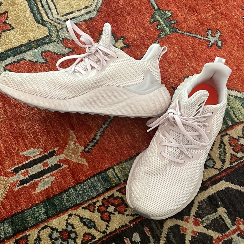 COPY - Adidas alphaboost - EUC - barely worn - - Picture 2 of 5
